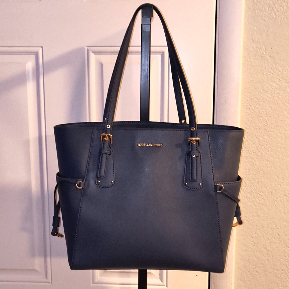 Michael Kors Saffiano Leather 2-Strap Tote w/Gold Hardware NICE